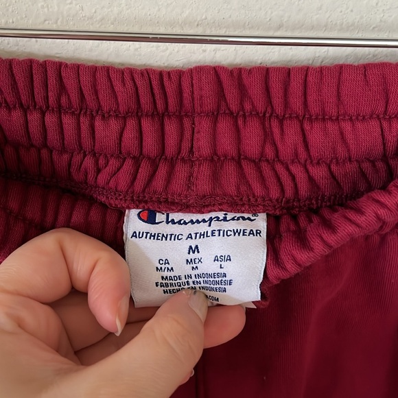 Champion Red Sweatpants Joggers Workout Running Size Medium - Picture 6 of 12
